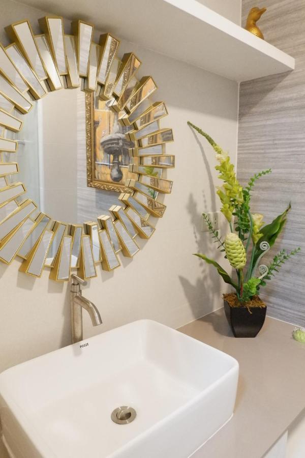 Sm Wind Residences Tower 2 Unit 342 Tagaytay City Eksteriør billede
